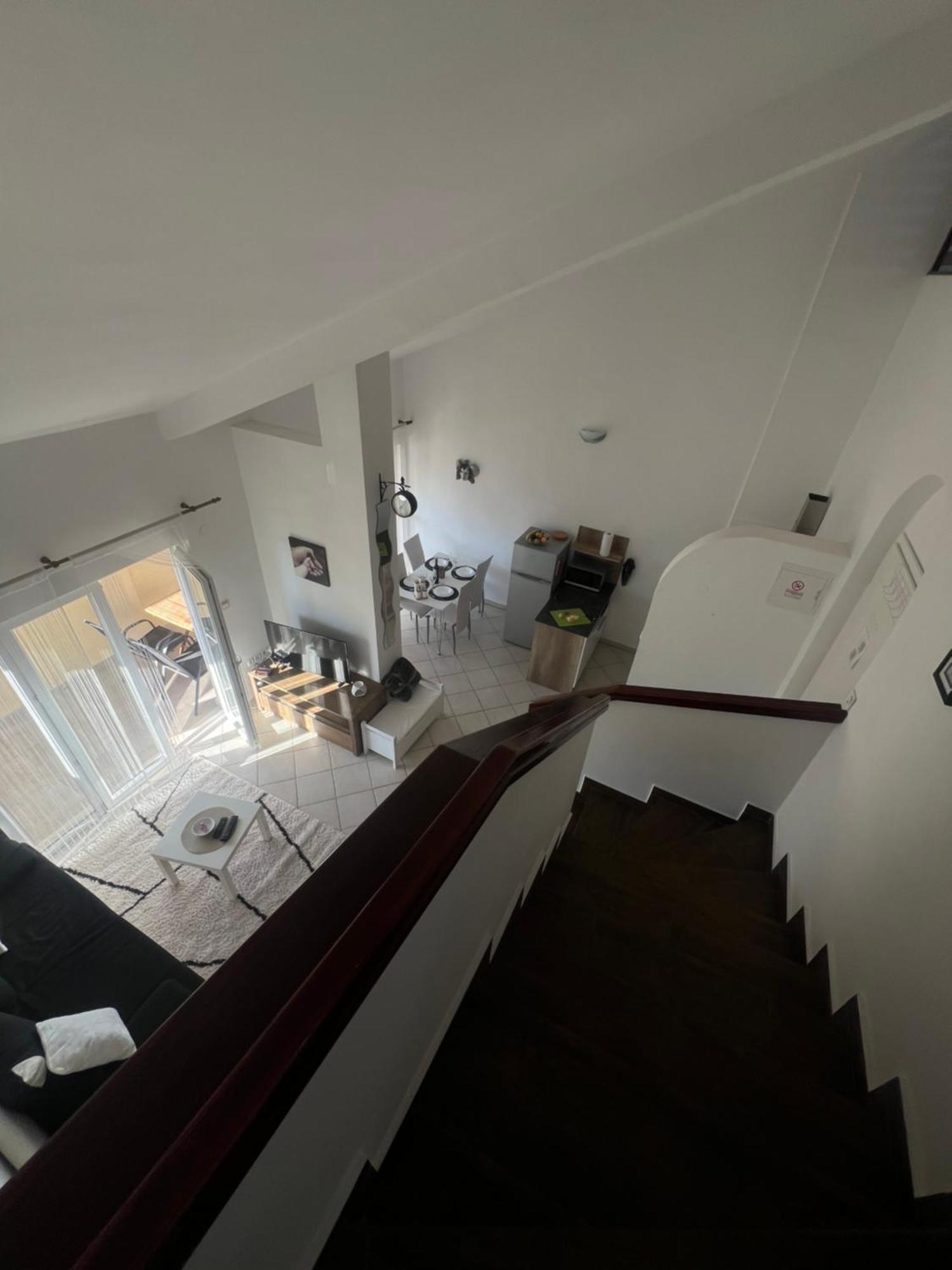 Apartmans Sun & Moon Zambratija  Ngoại thất bức ảnh